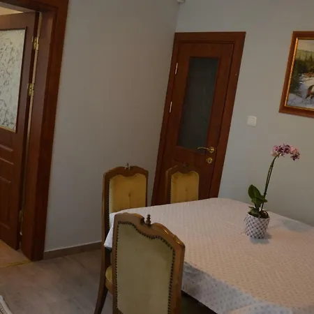 My-lord Luxapartman אגר